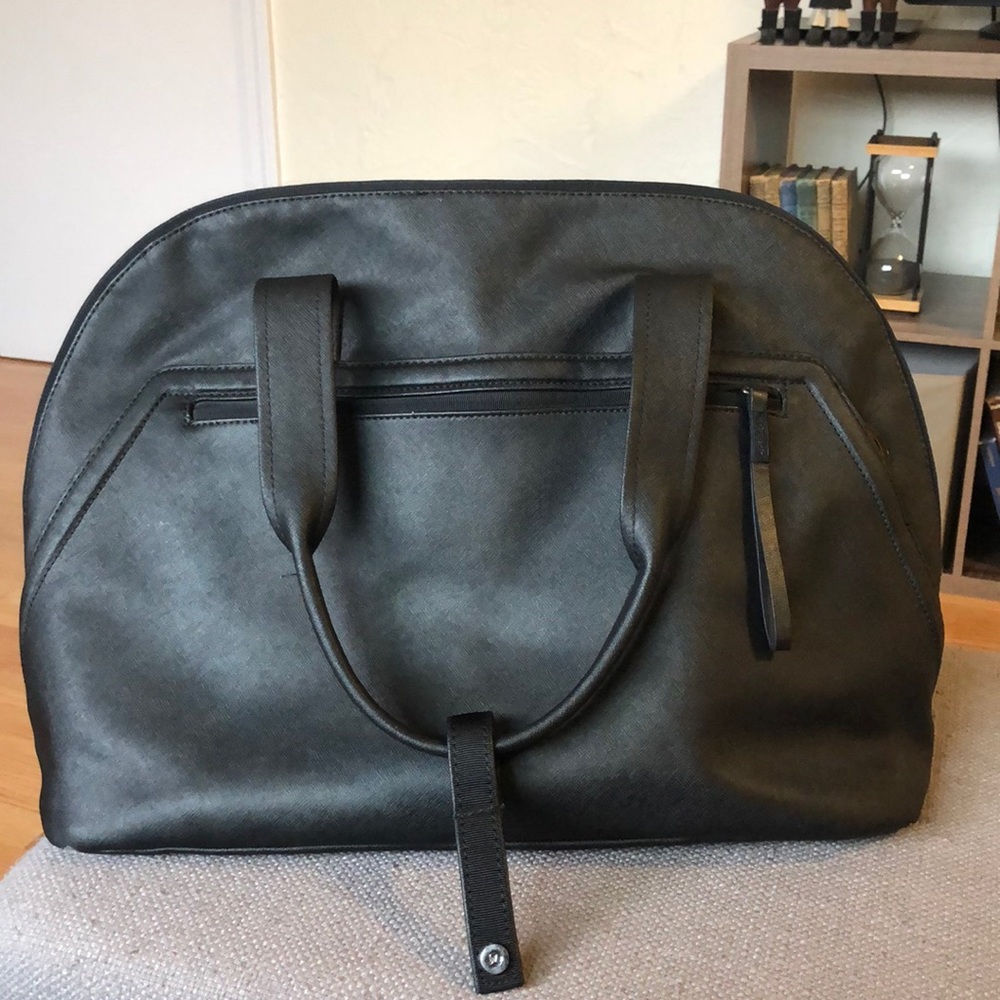 lululemon gym/everyday bag!